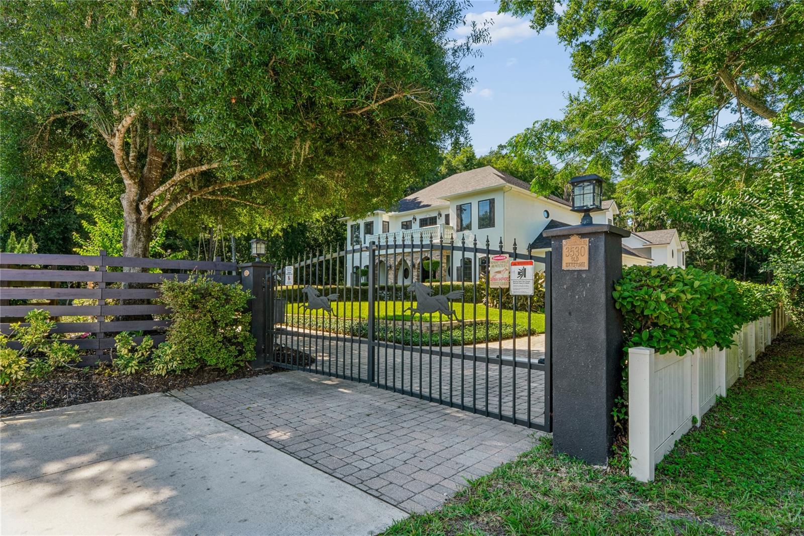 EAST LAKE - Residential