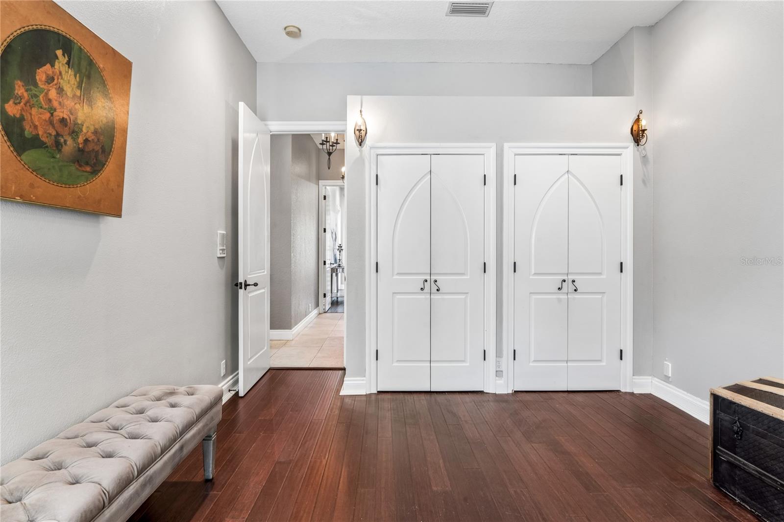 EAST LAKE - Residential