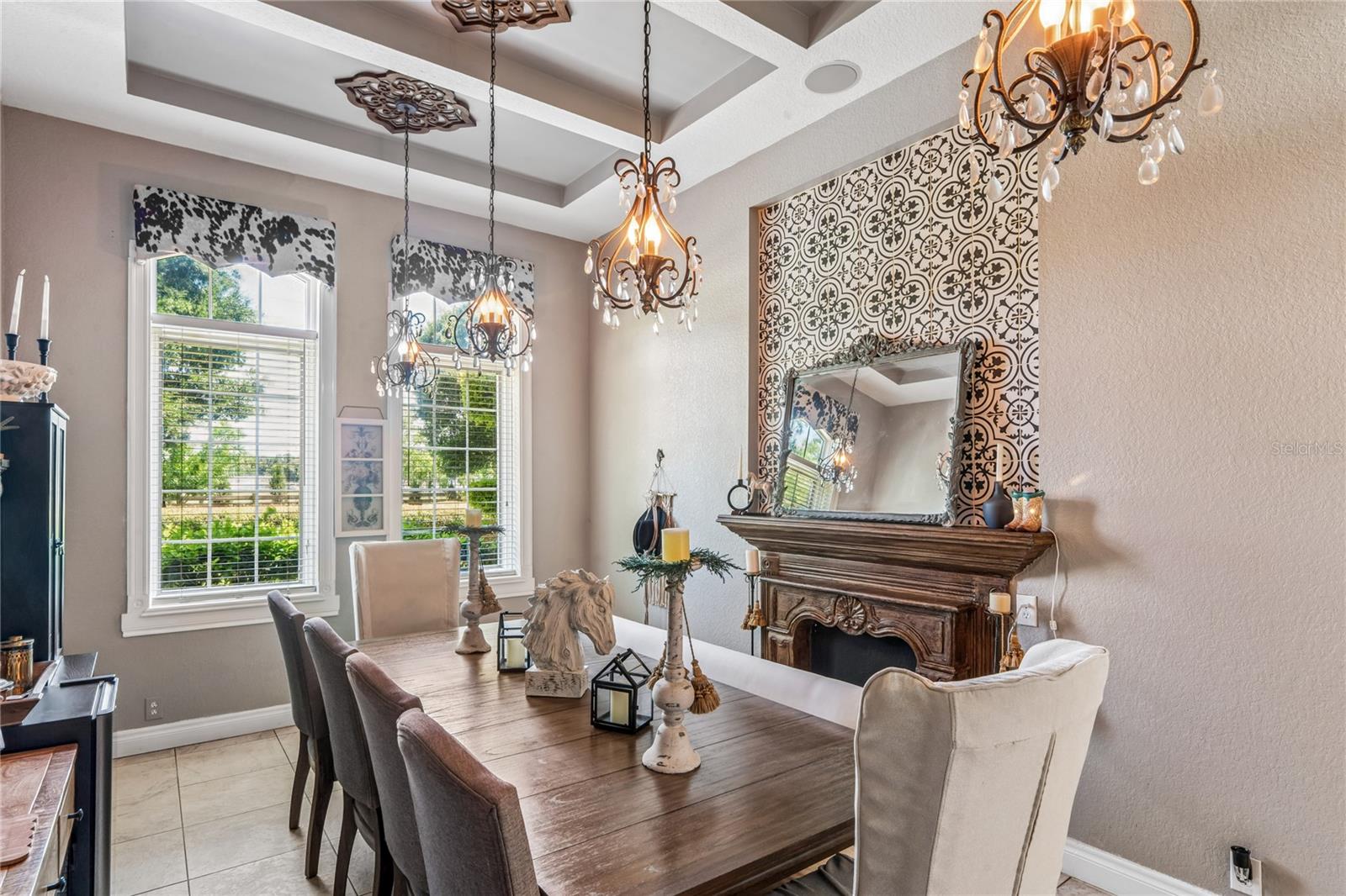 EAST LAKE - Residential