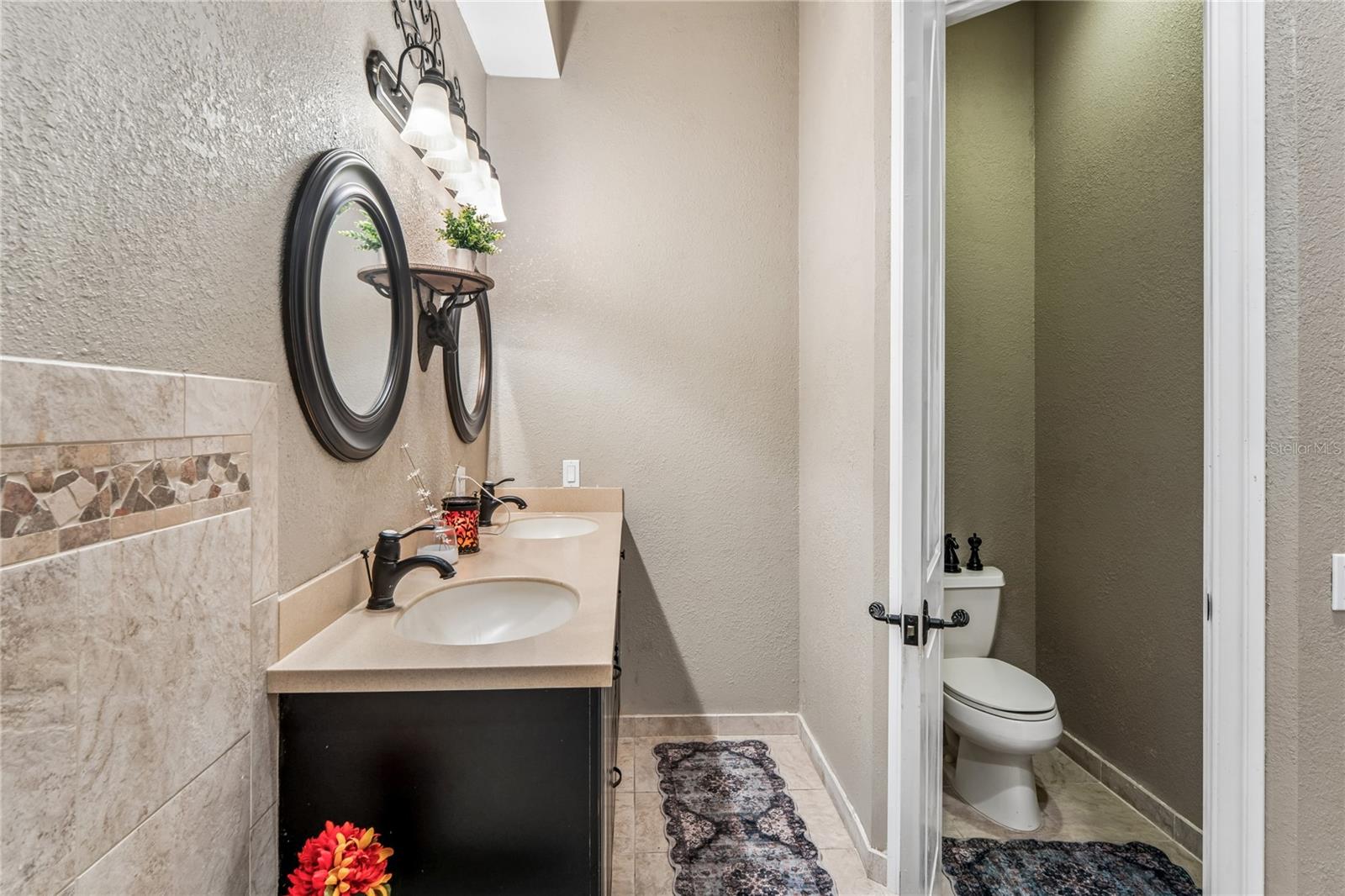 EAST LAKE - Residential