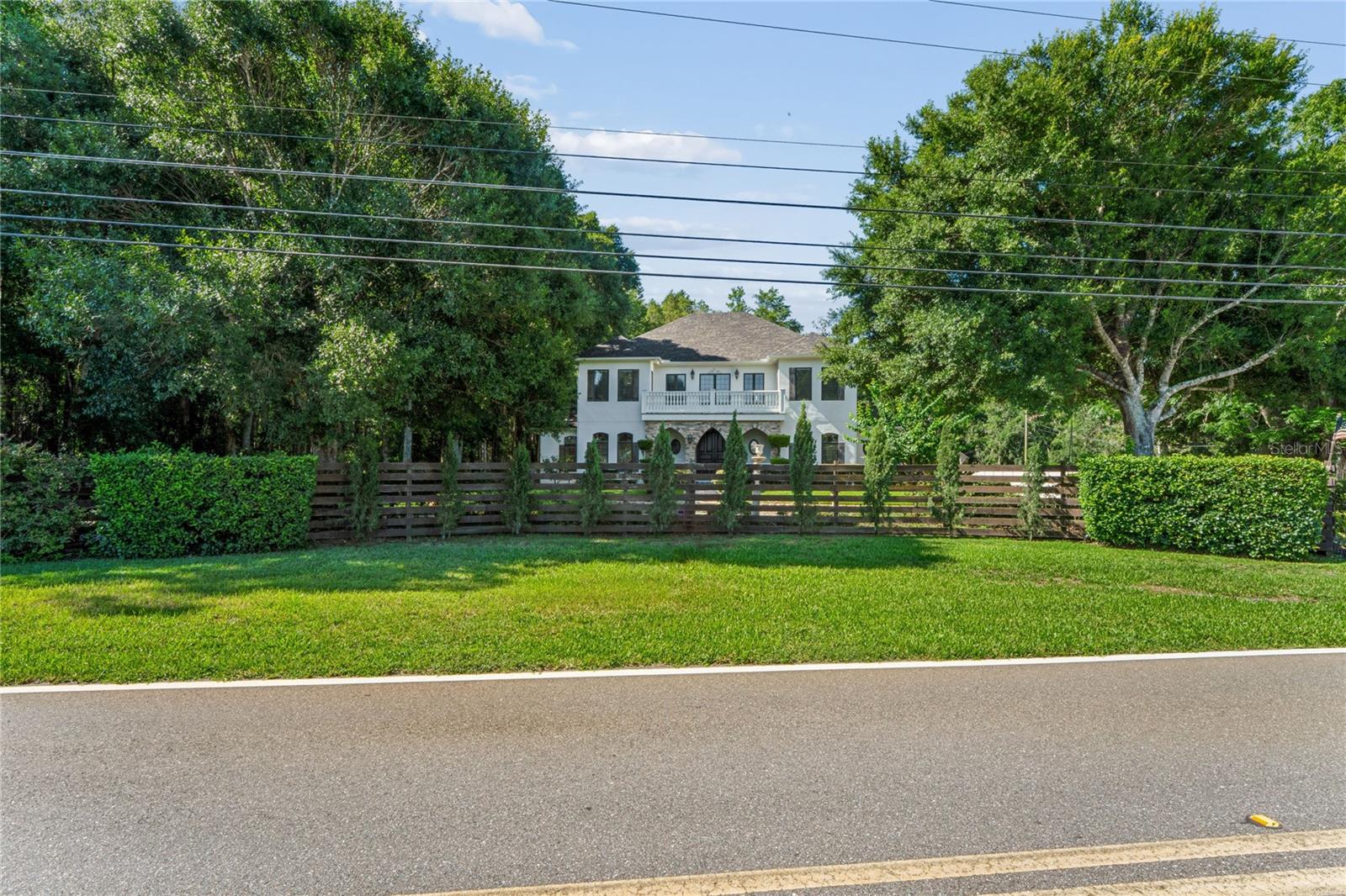 EAST LAKE - Residential