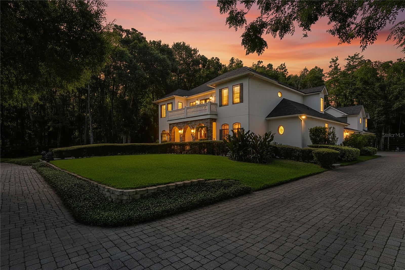 EAST LAKE - Residential