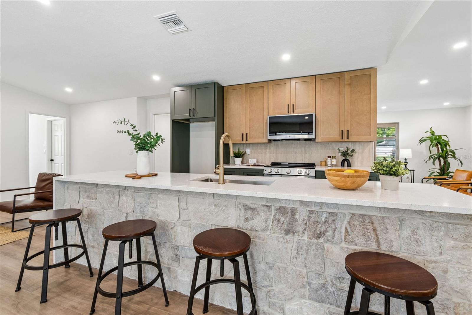 OAK PARK SUB-UNIT 3 - Residential