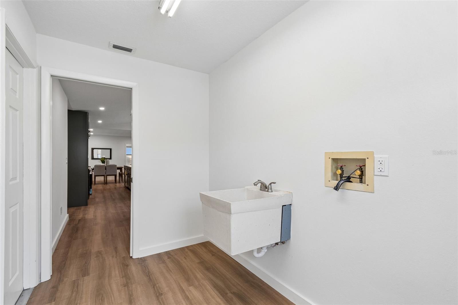 OAK PARK SUB-UNIT 3 - Residential