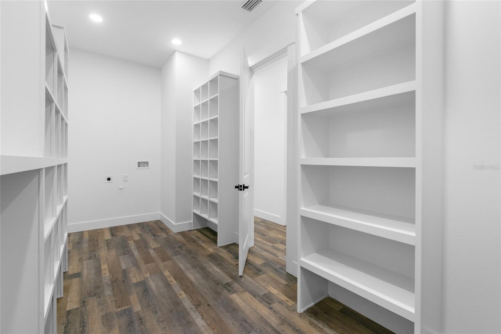 SUGARMILL WOODS, OAK VILLAGE - Residential