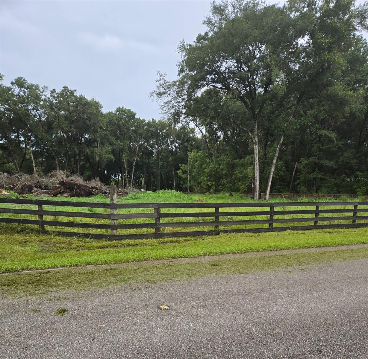 GARDNERS ADD - Land