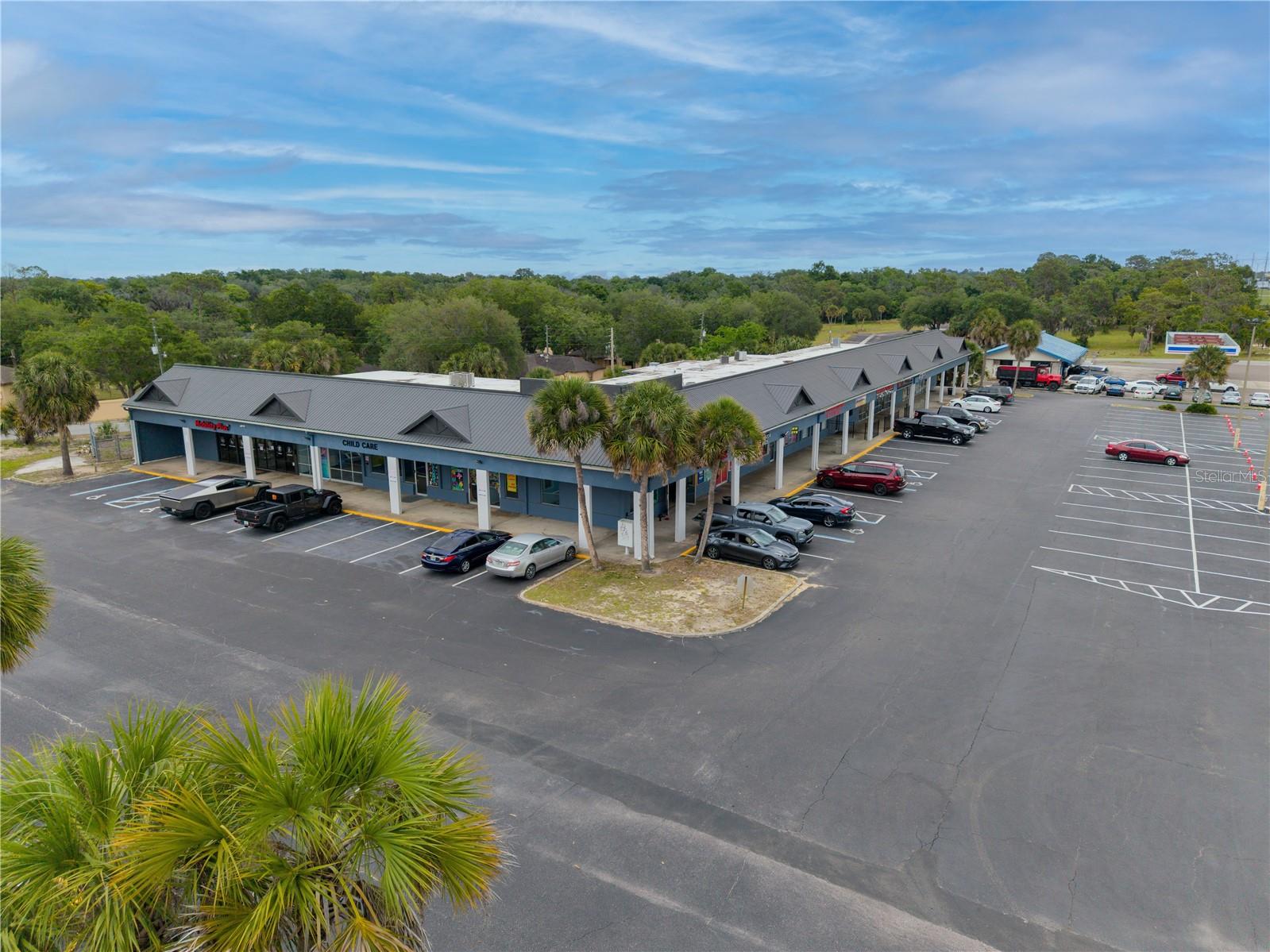 SILVER SPRINGS SHORES UNIT 15 REPLAT - Commercial Sale