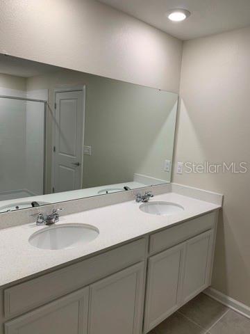 GREATER LAKES PH 4 - Residential Lease