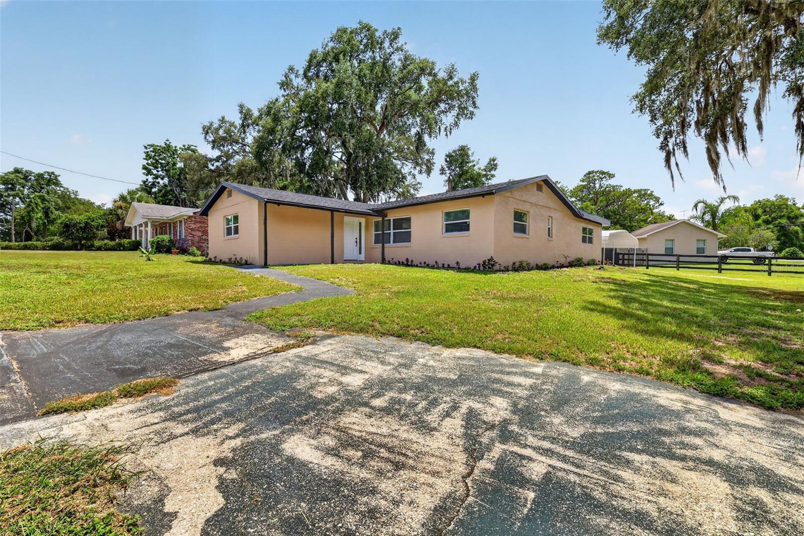 FRUITLAND PARK PARK ACRES UNIT 02 - Residential