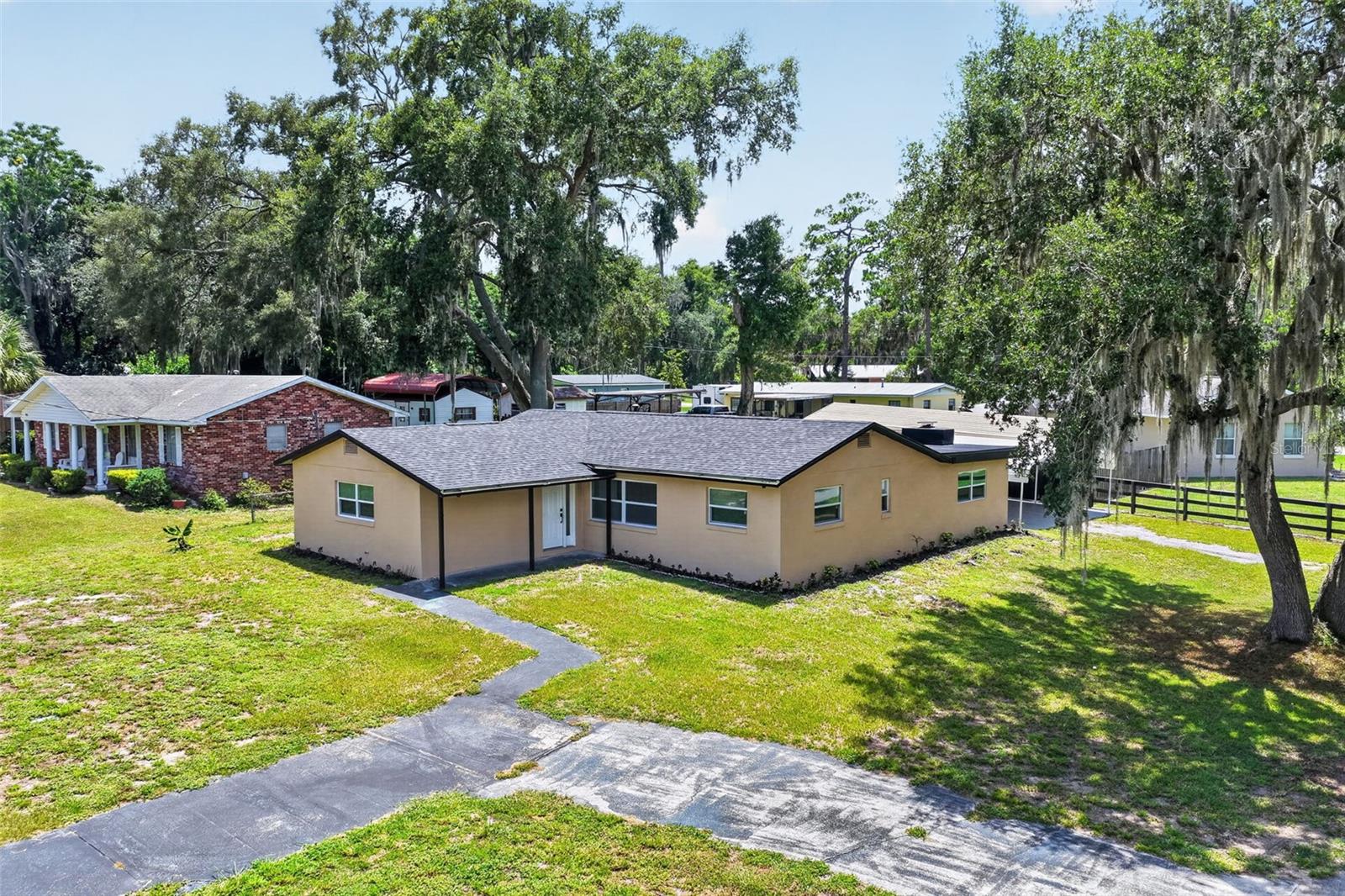 FRUITLAND PARK PARK ACRES UNIT 02 - Residential