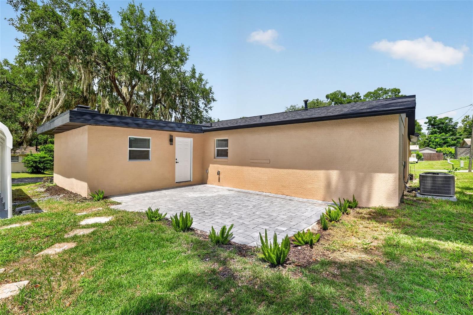 FRUITLAND PARK PARK ACRES UNIT 02 - Residential