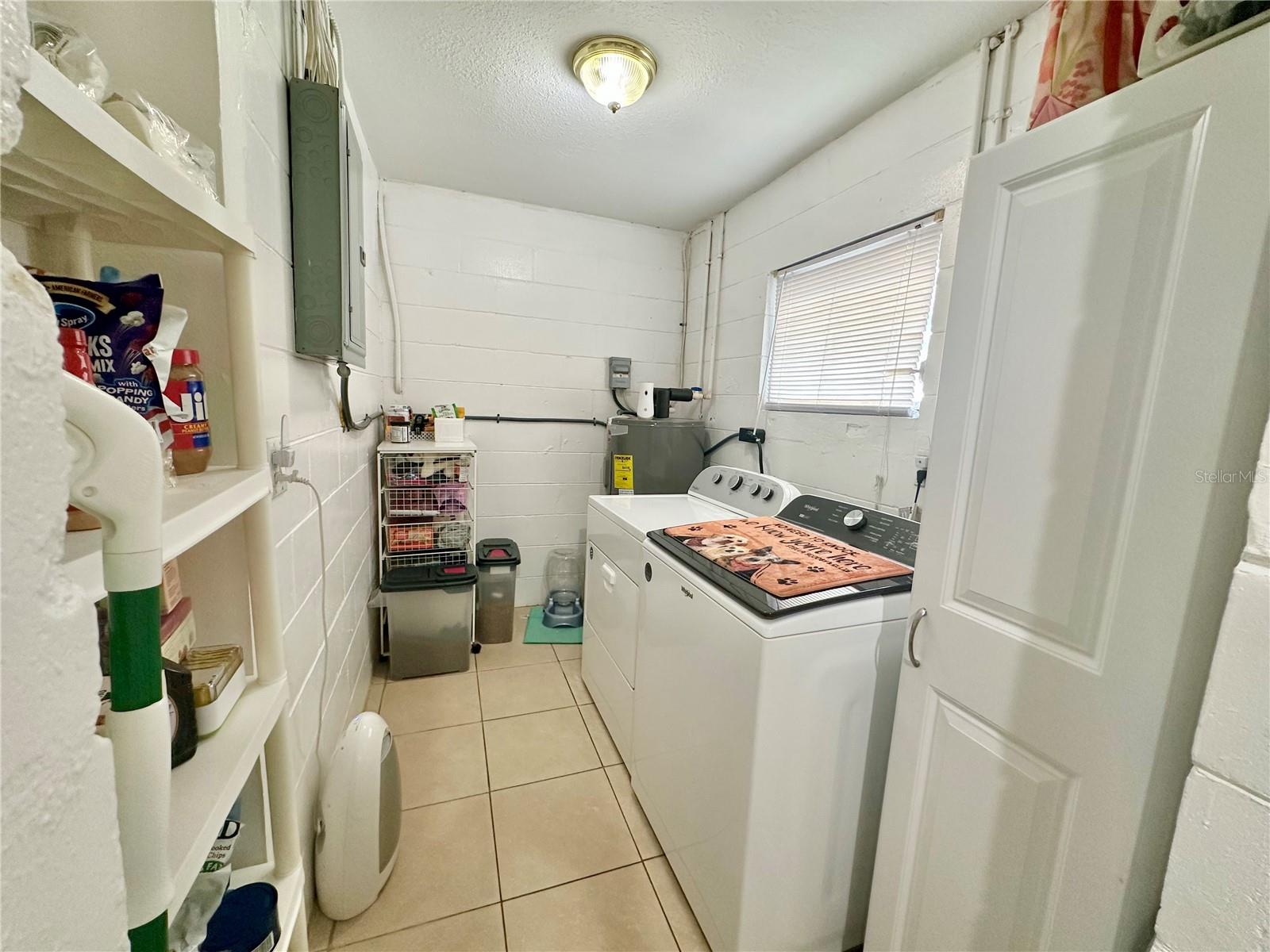 ADAMO ACRES SUB UNIT 2 - Residential
