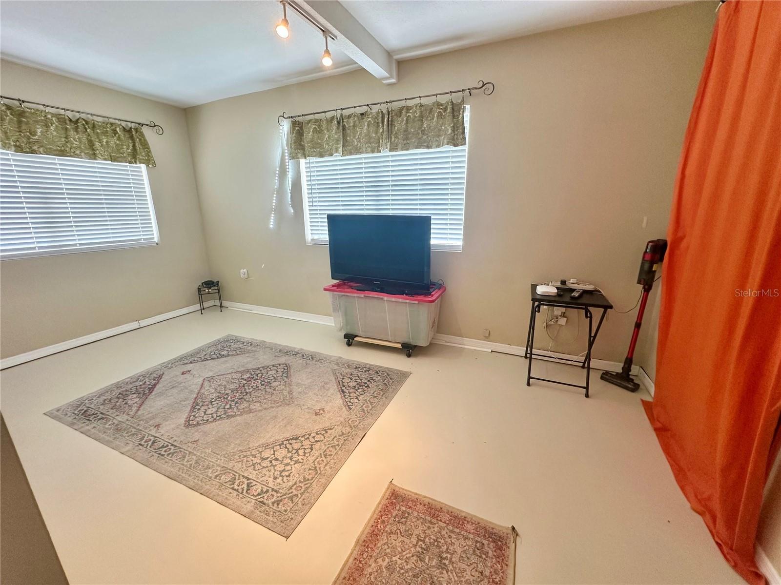 ADAMO ACRES SUB UNIT 2 - Residential