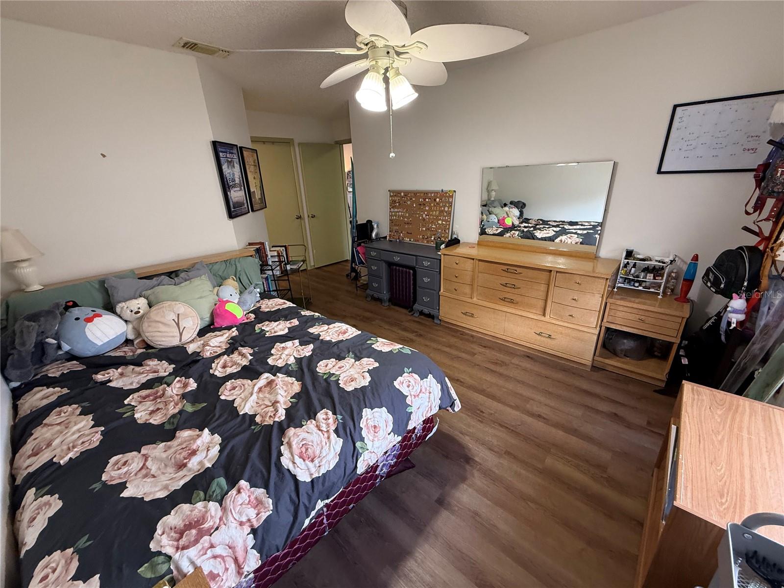 HUNTERS RESERVE - Residential