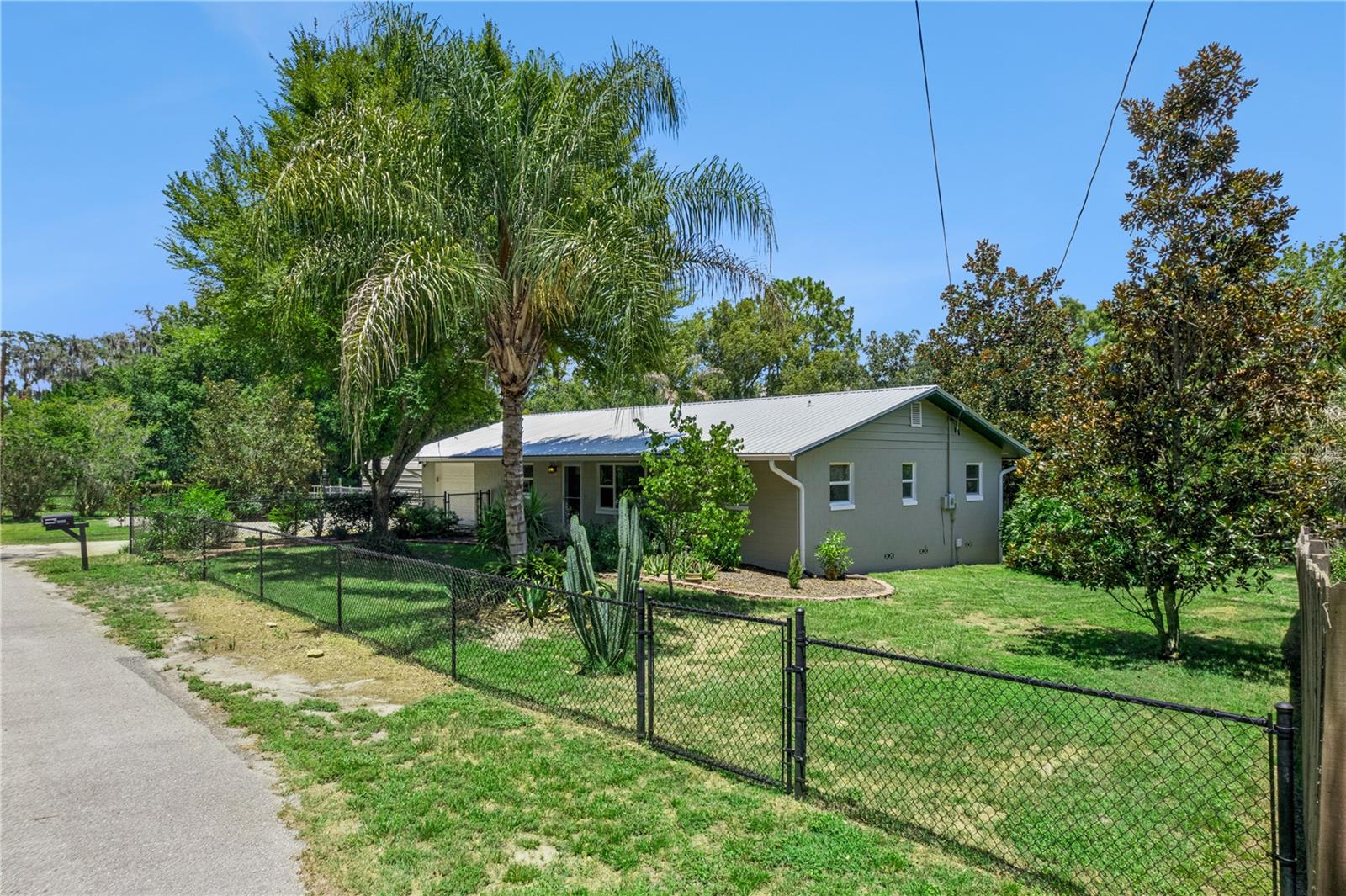 ACREAGE - Residential