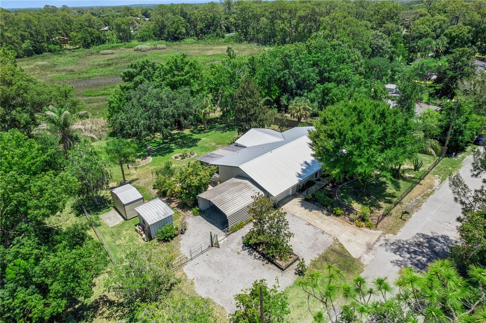 ACREAGE - Residential