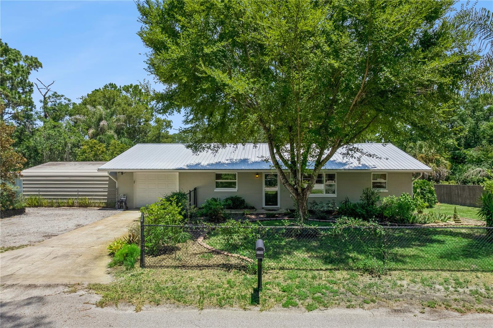 ACREAGE - Residential