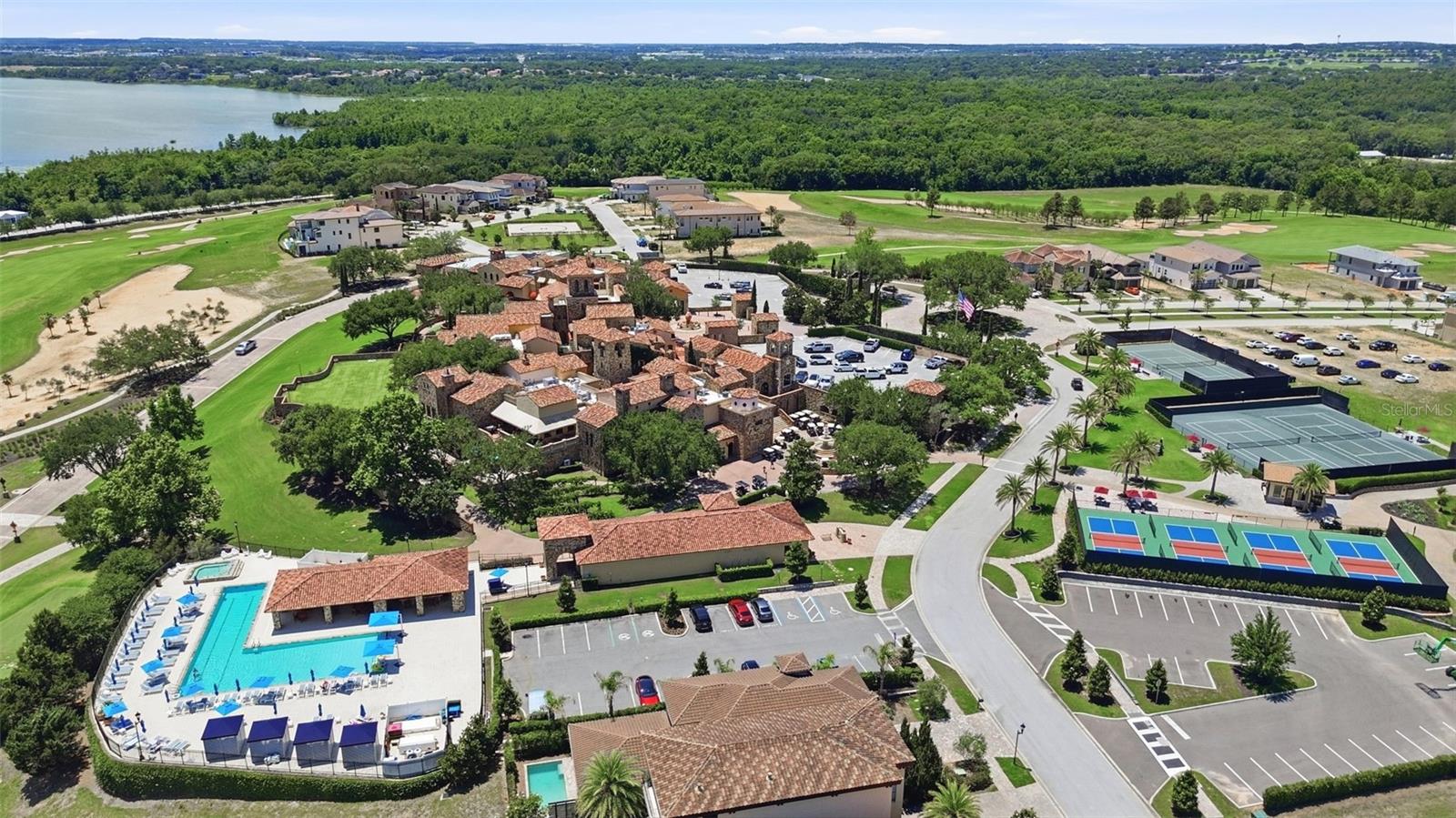 BELLA COLLINA SUB - Land
