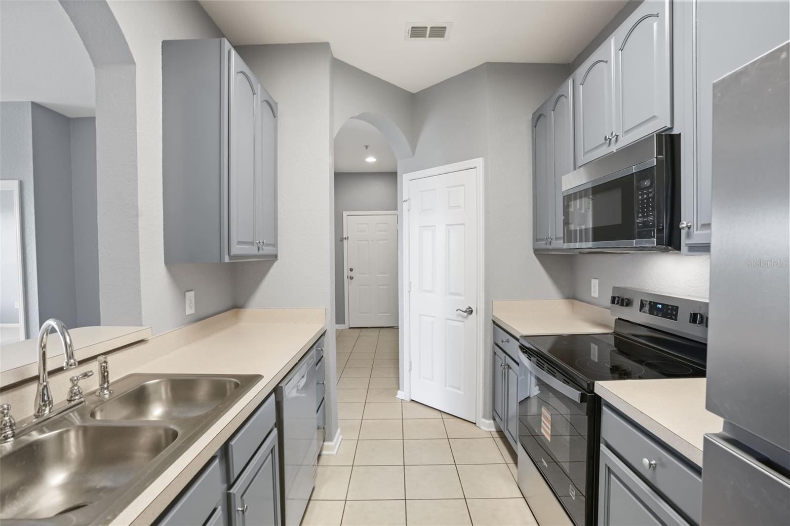 HORIZONS/VISTA LAKES PH 03 - Residential