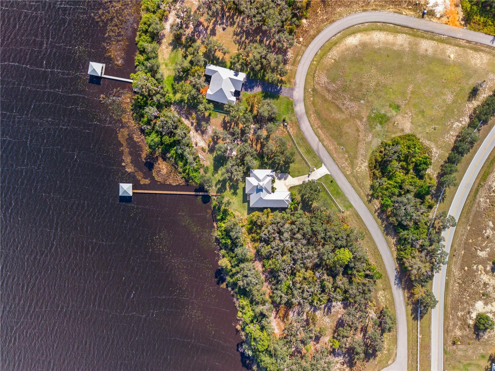 BLUFFS ON RED BEACH LAKE - Residential