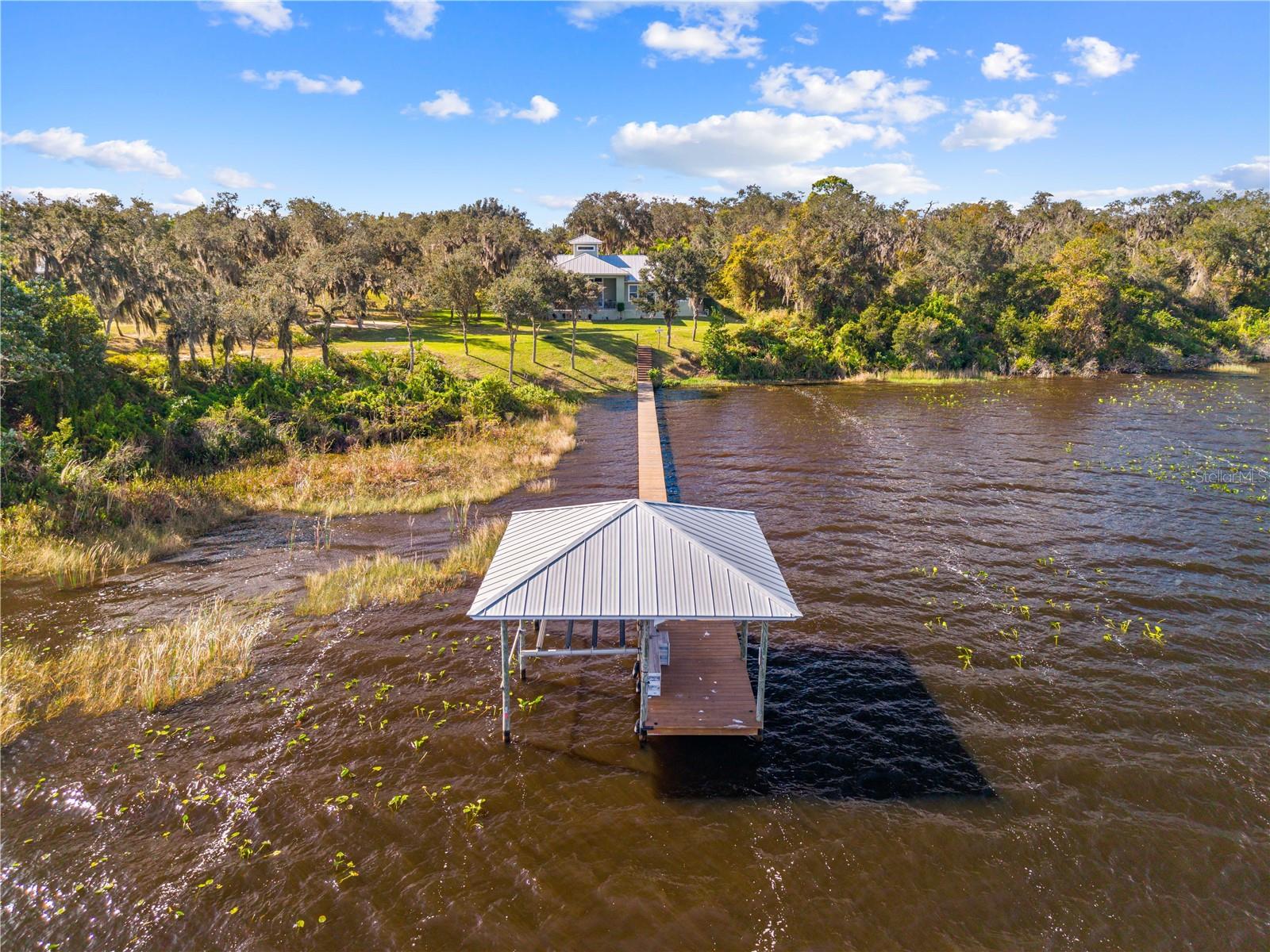 BLUFFS ON RED BEACH LAKE - Residential