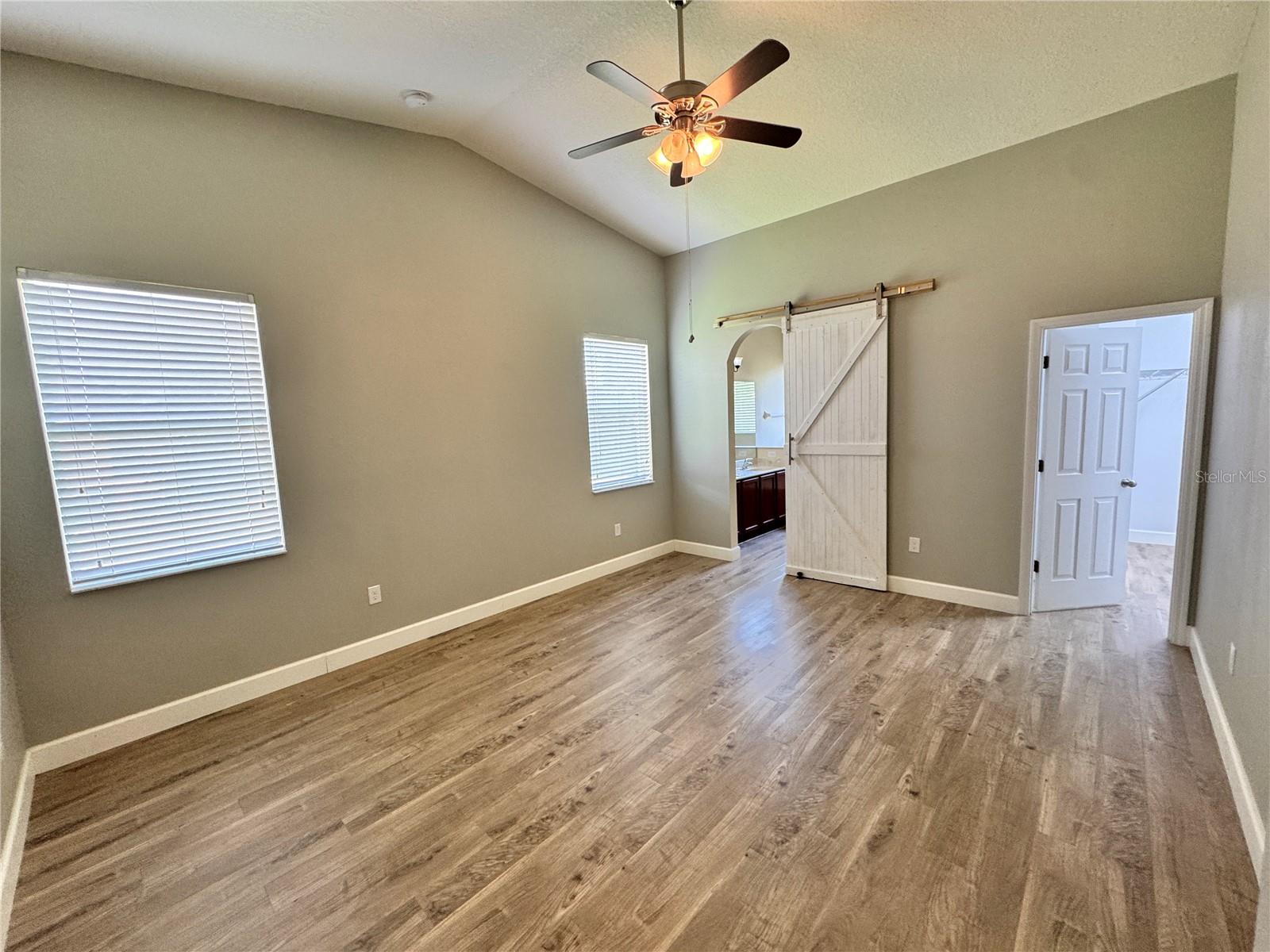 SUMMERBROOKE PH 02 - Residential Lease