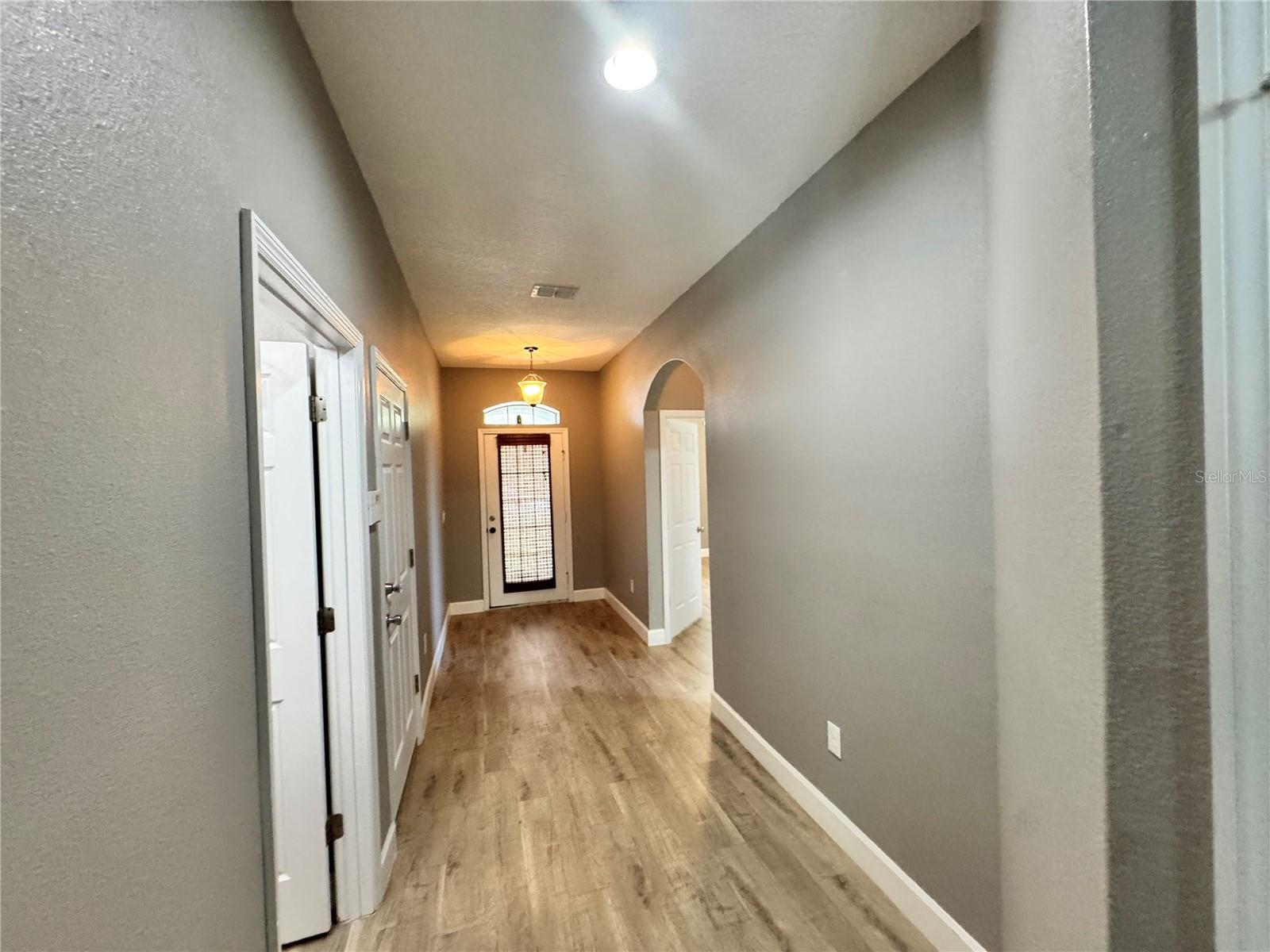 SUMMERBROOKE PH 02 - Residential Lease