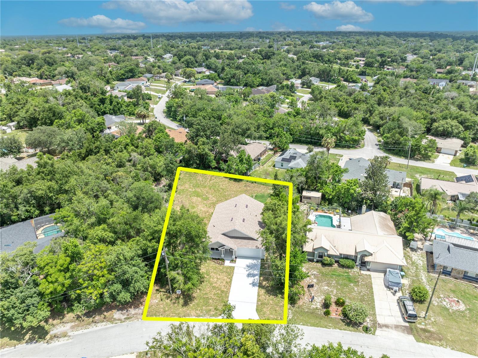DELTONA LAKES UNIT 03 - Residential