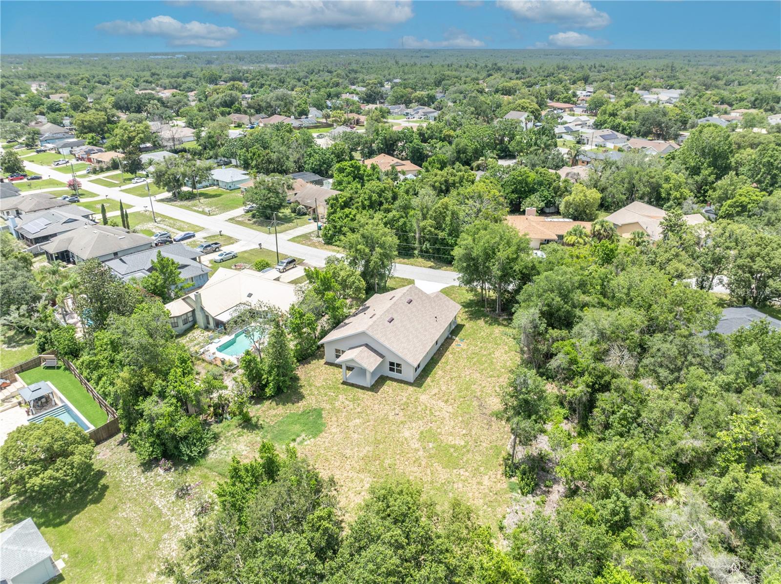 DELTONA LAKES UNIT 03 - Residential