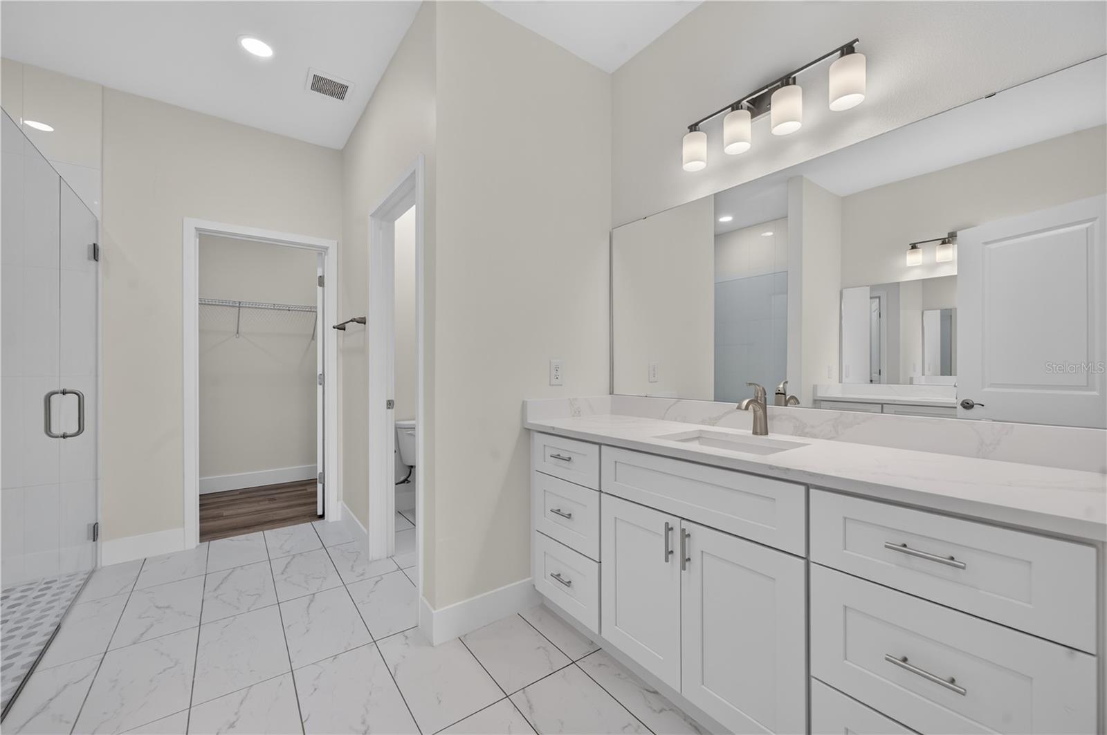 DELTONA LAKES UNIT 03 - Residential