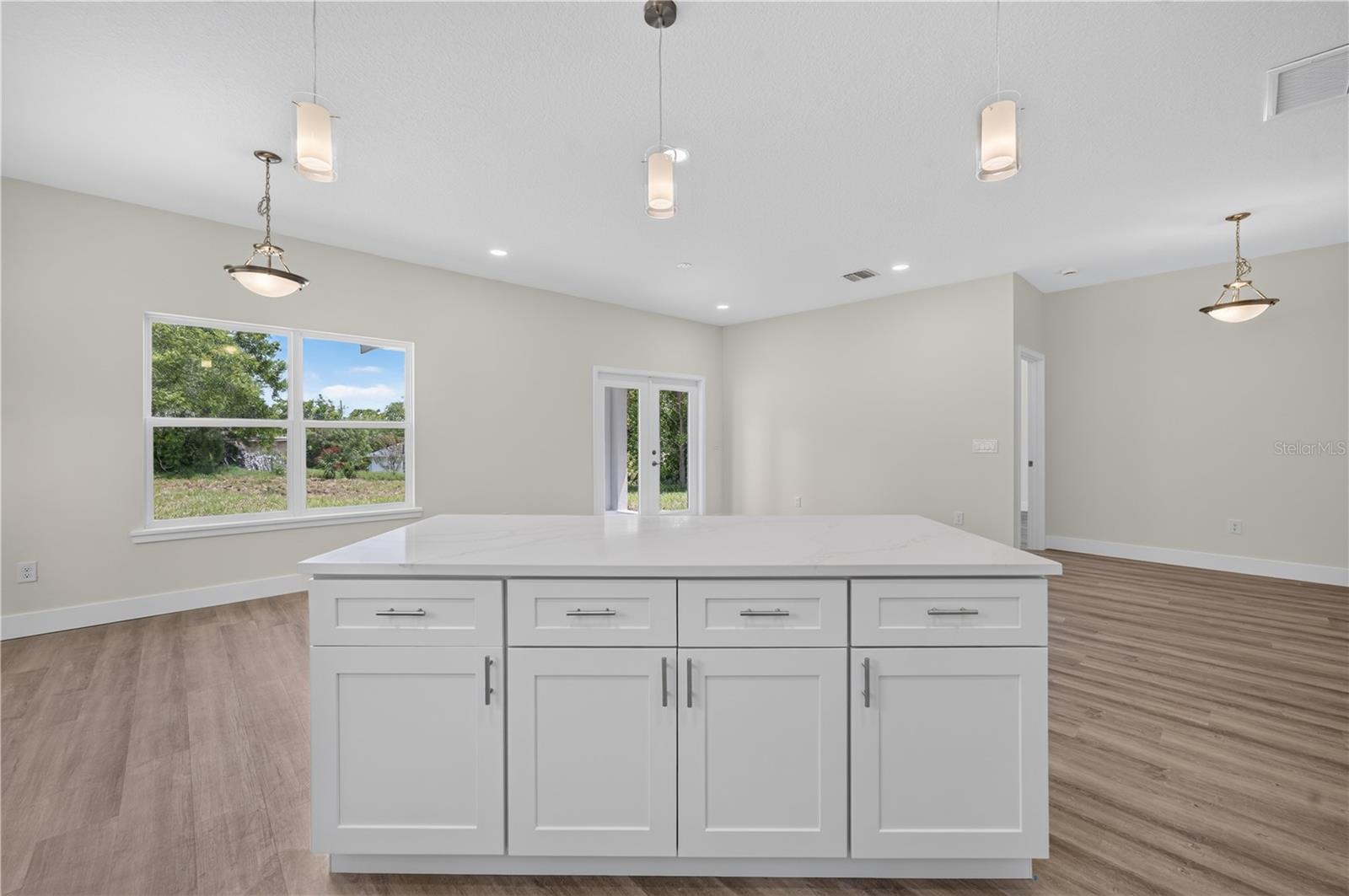 DELTONA LAKES UNIT 03 - Residential