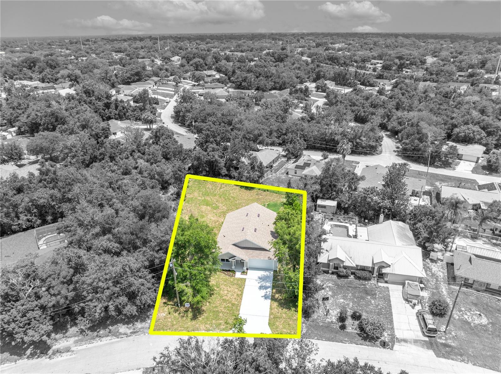 DELTONA LAKES UNIT 03 - Residential