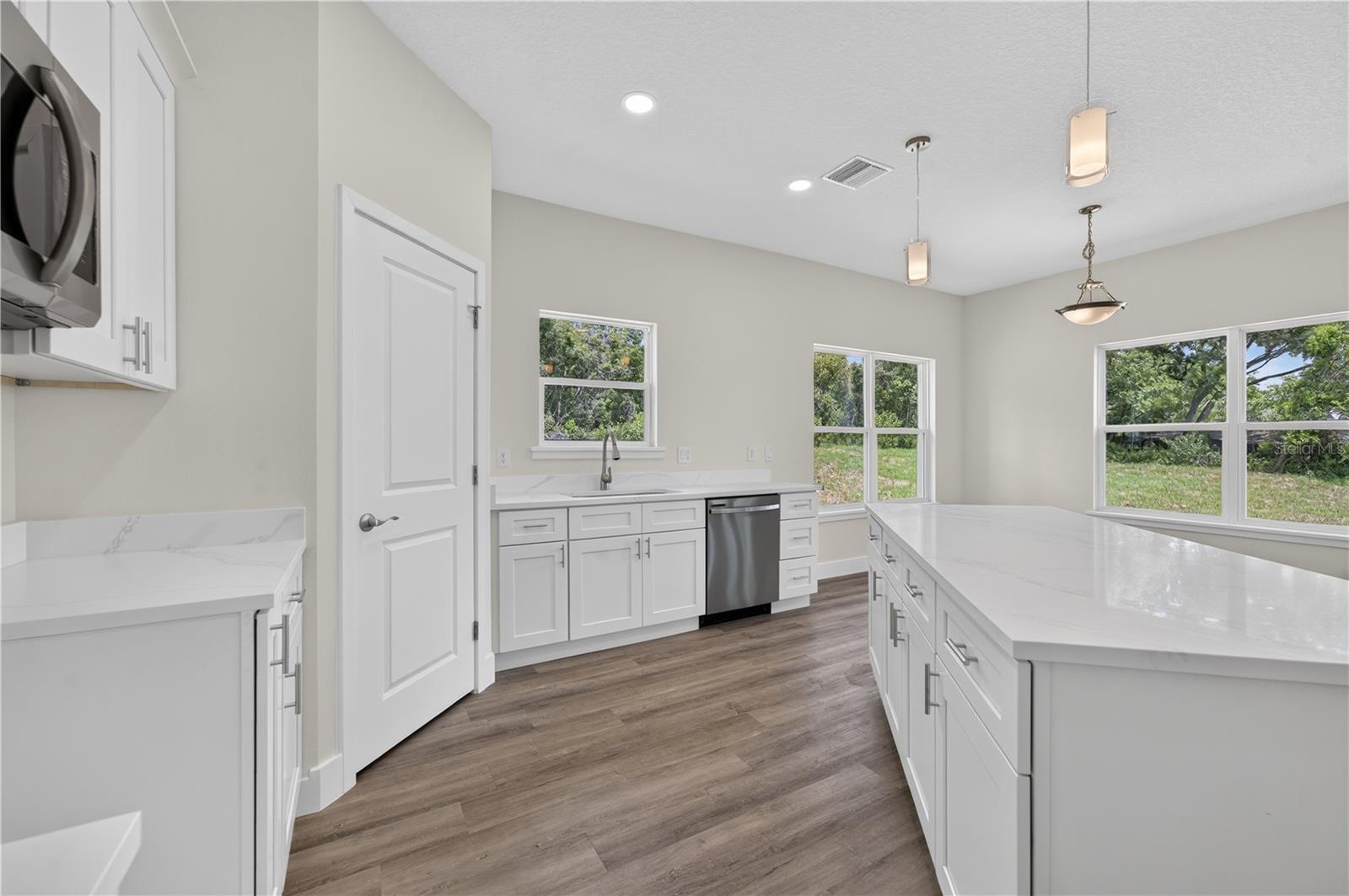 DELTONA LAKES UNIT 03 - Residential