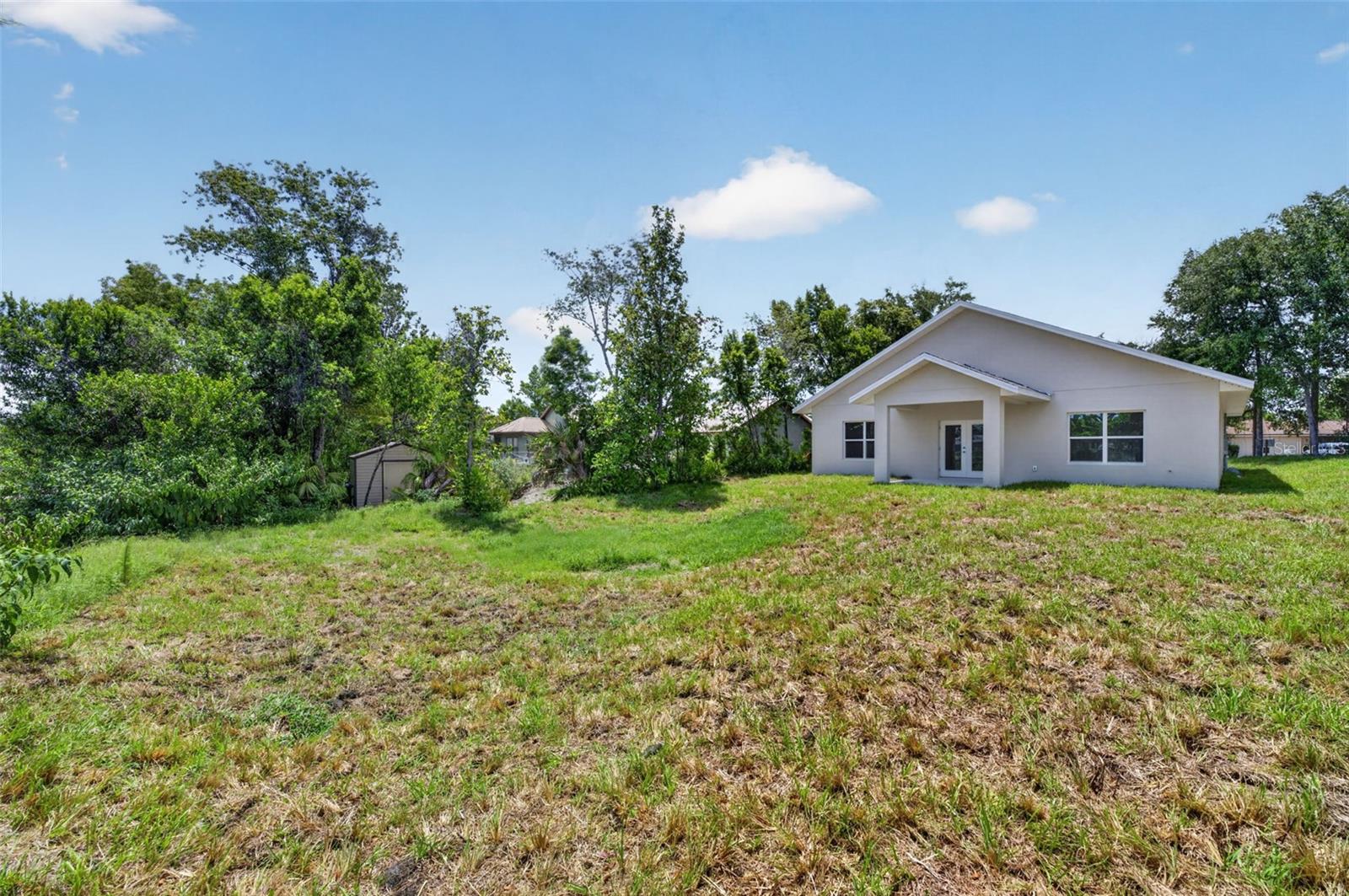 DELTONA LAKES UNIT 03 - Residential