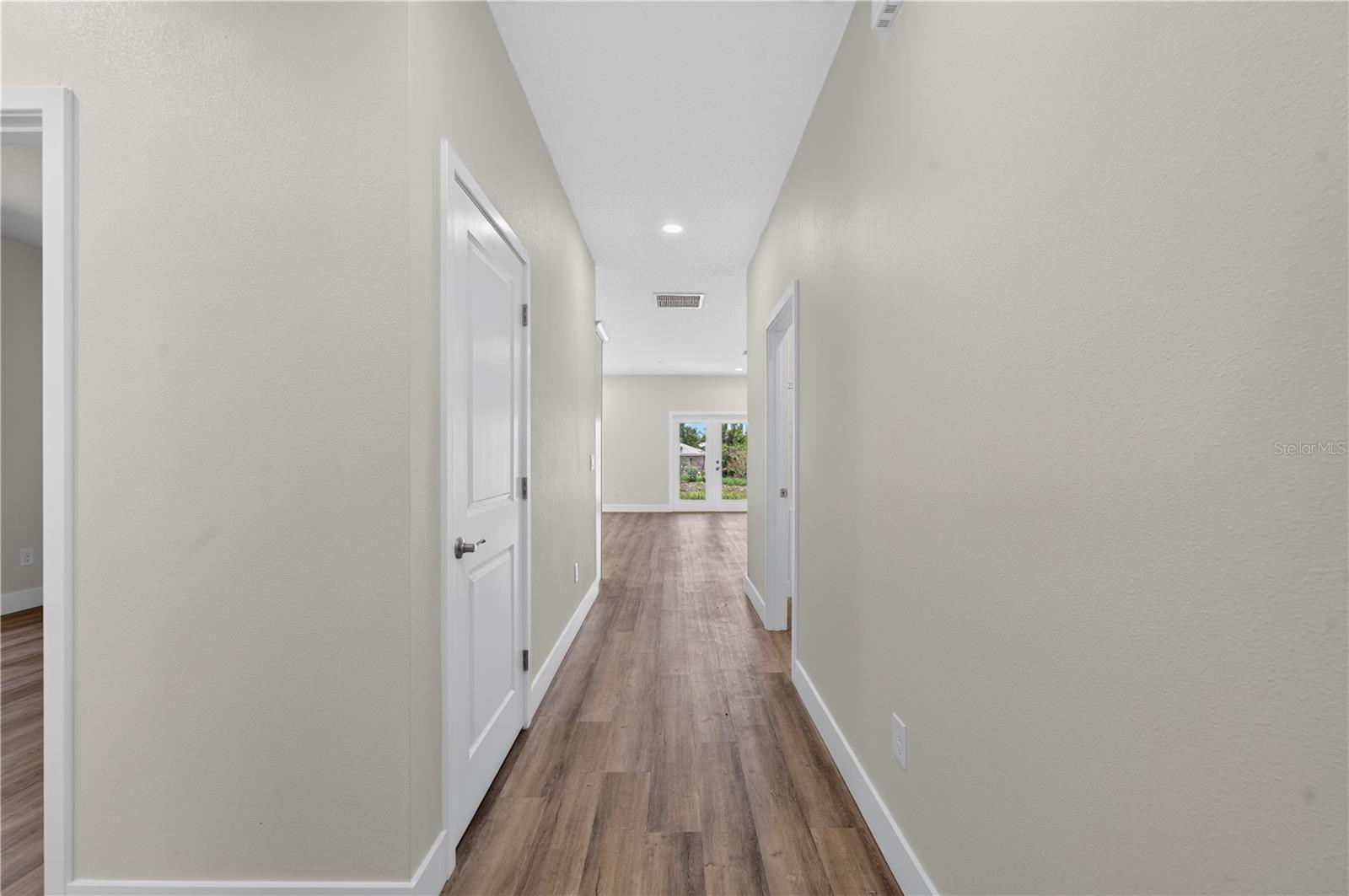 DELTONA LAKES UNIT 03 - Residential