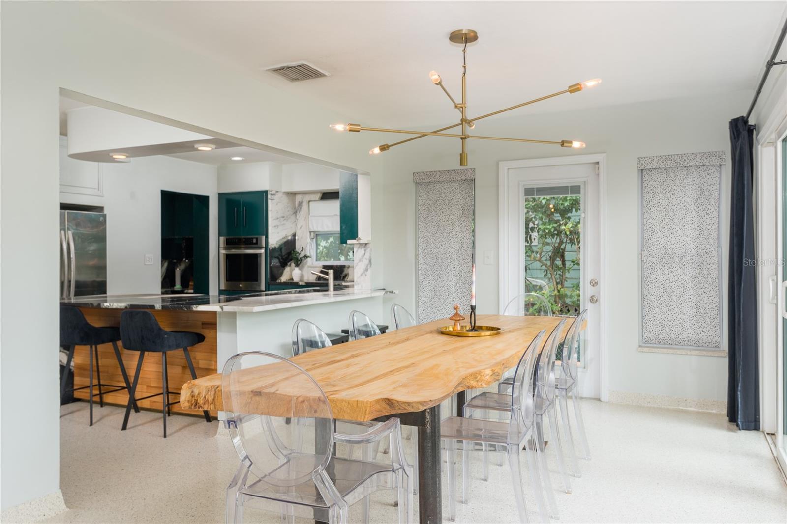HAMNERS W E ALBIMAR - Residential