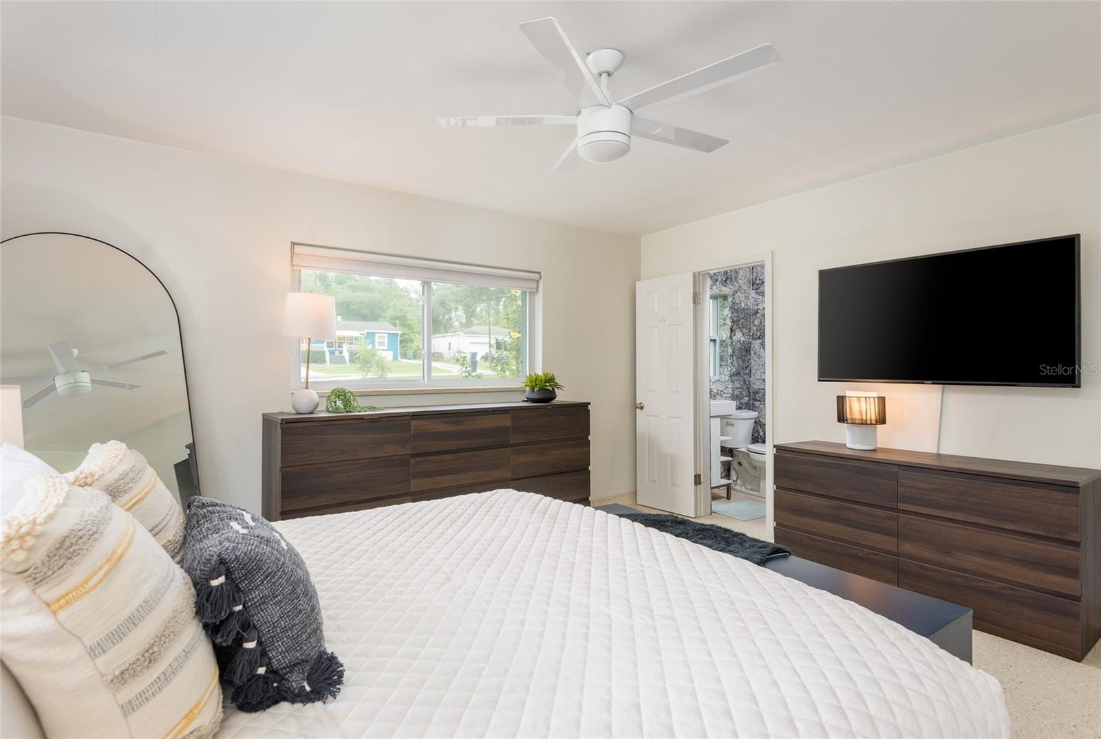 HAMNERS W E ALBIMAR - Residential