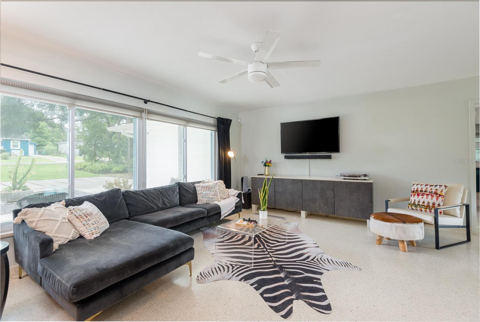 HAMNERS W E ALBIMAR - Residential