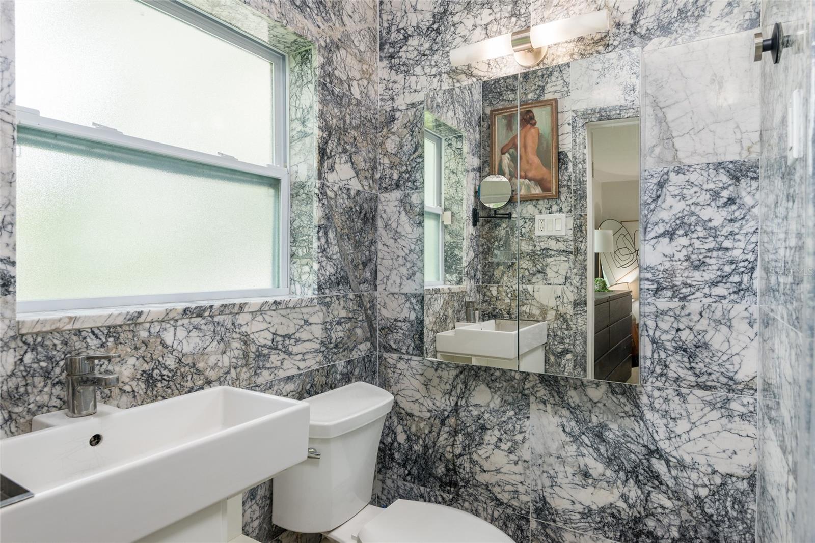 HAMNERS W E ALBIMAR - Residential