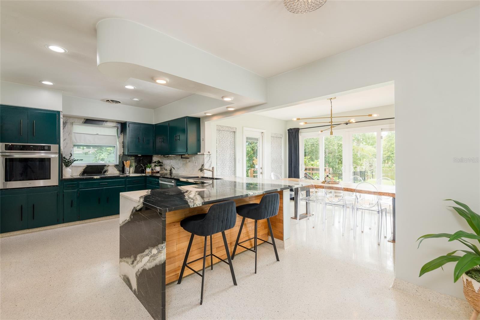 HAMNERS W E ALBIMAR - Residential