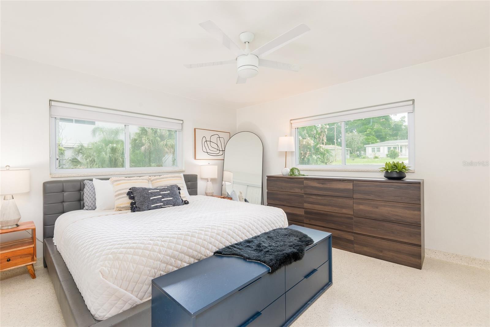 HAMNERS W E ALBIMAR - Residential