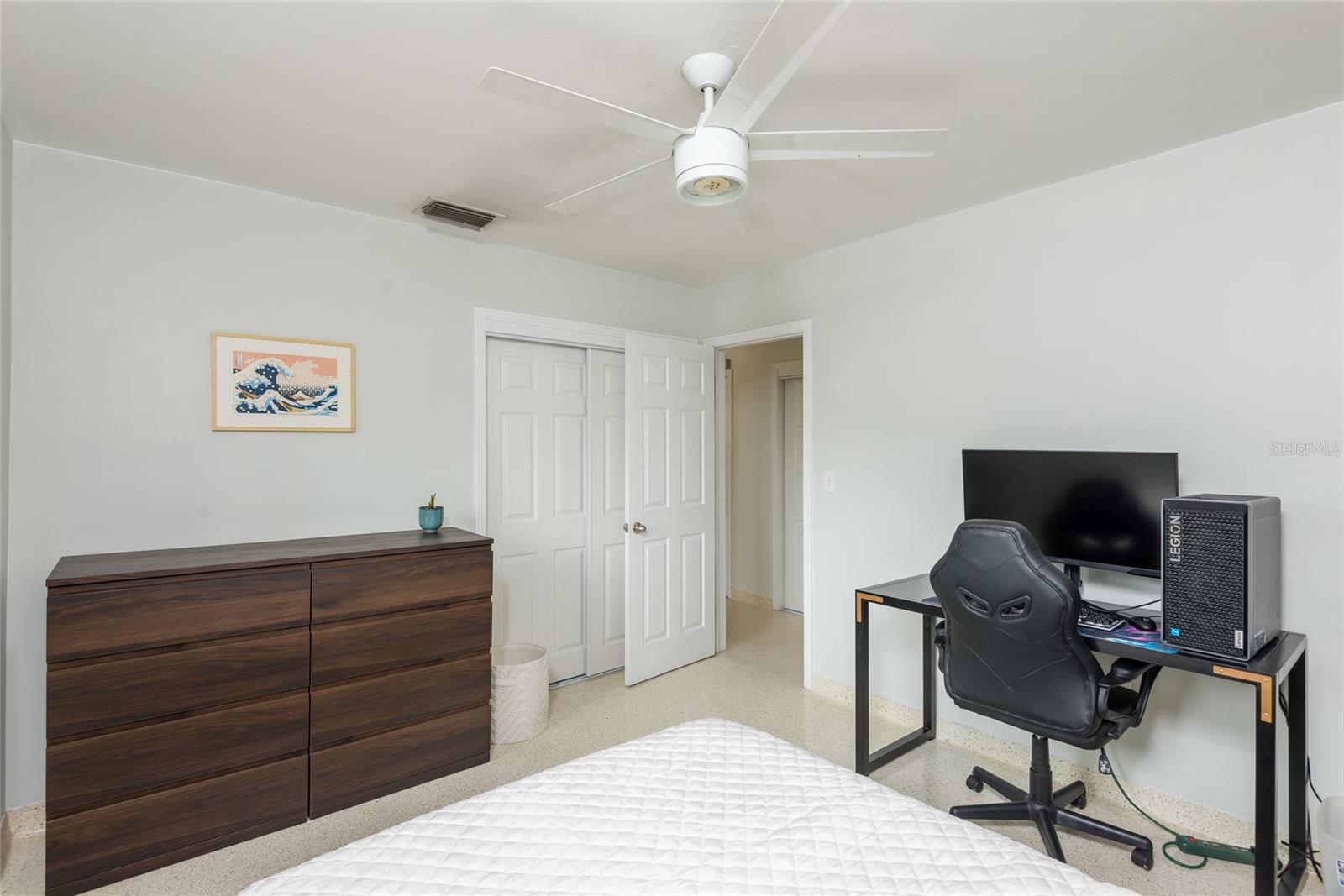 HAMNERS W E ALBIMAR - Residential