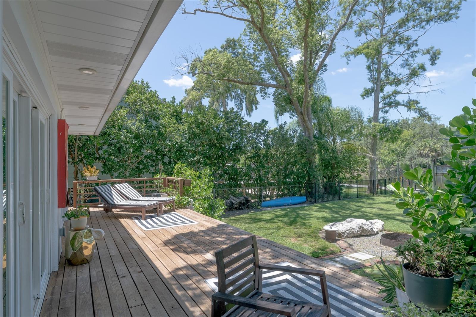 HAMNERS W E ALBIMAR - Residential