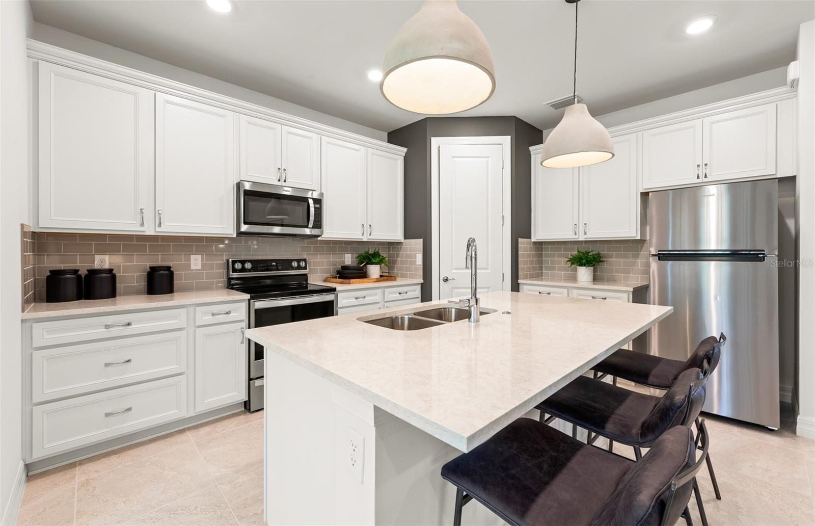 3458 - STRAND AT CEDAR GROVE - Residential
