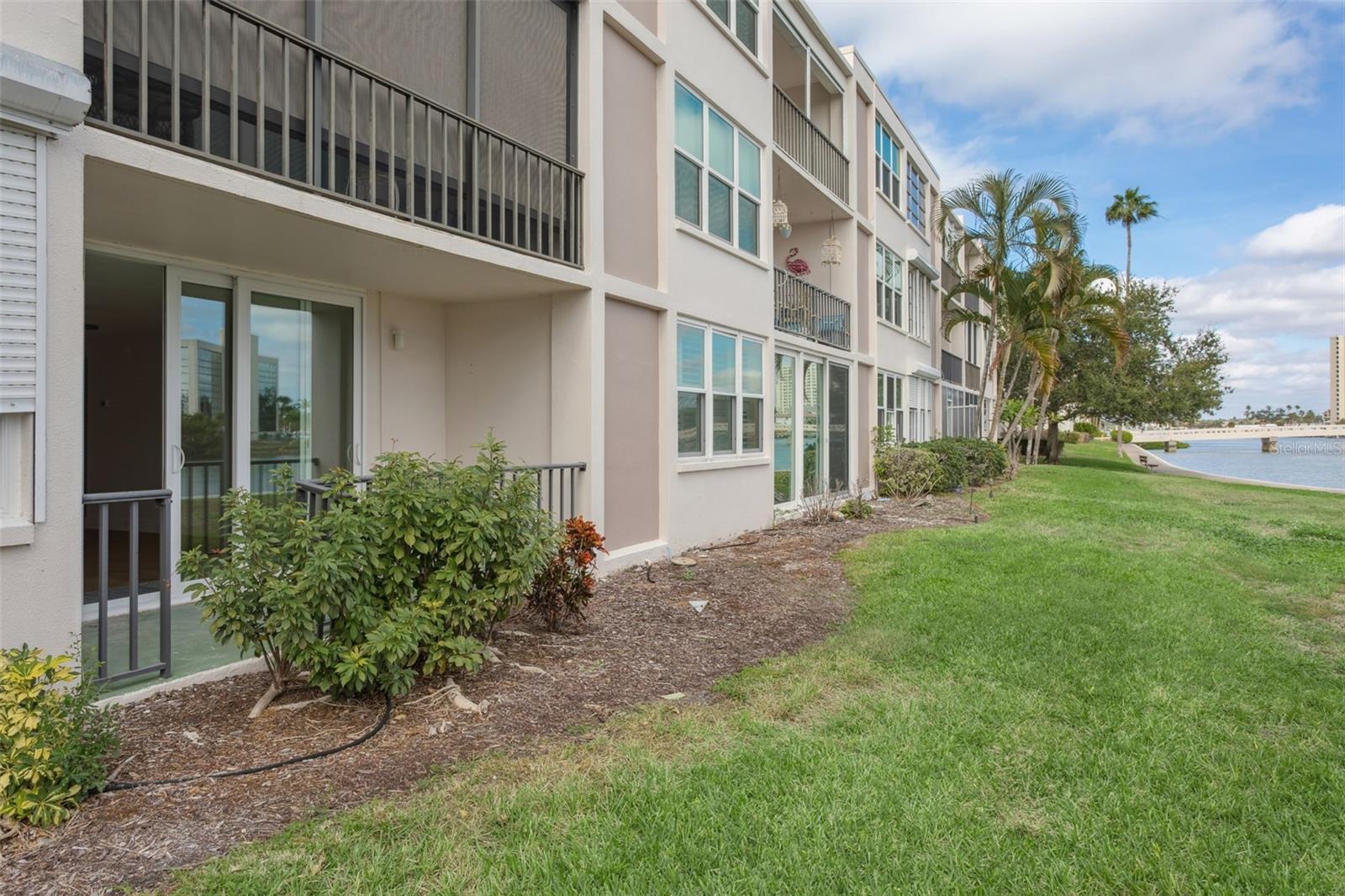 BAY ISLAND GROUP 6 - Residential