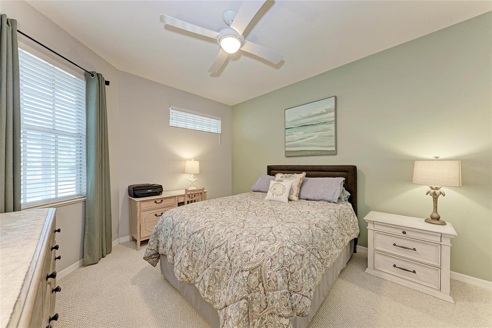 FAIRWAY GLEN ST ANDREWS PARK - Residential