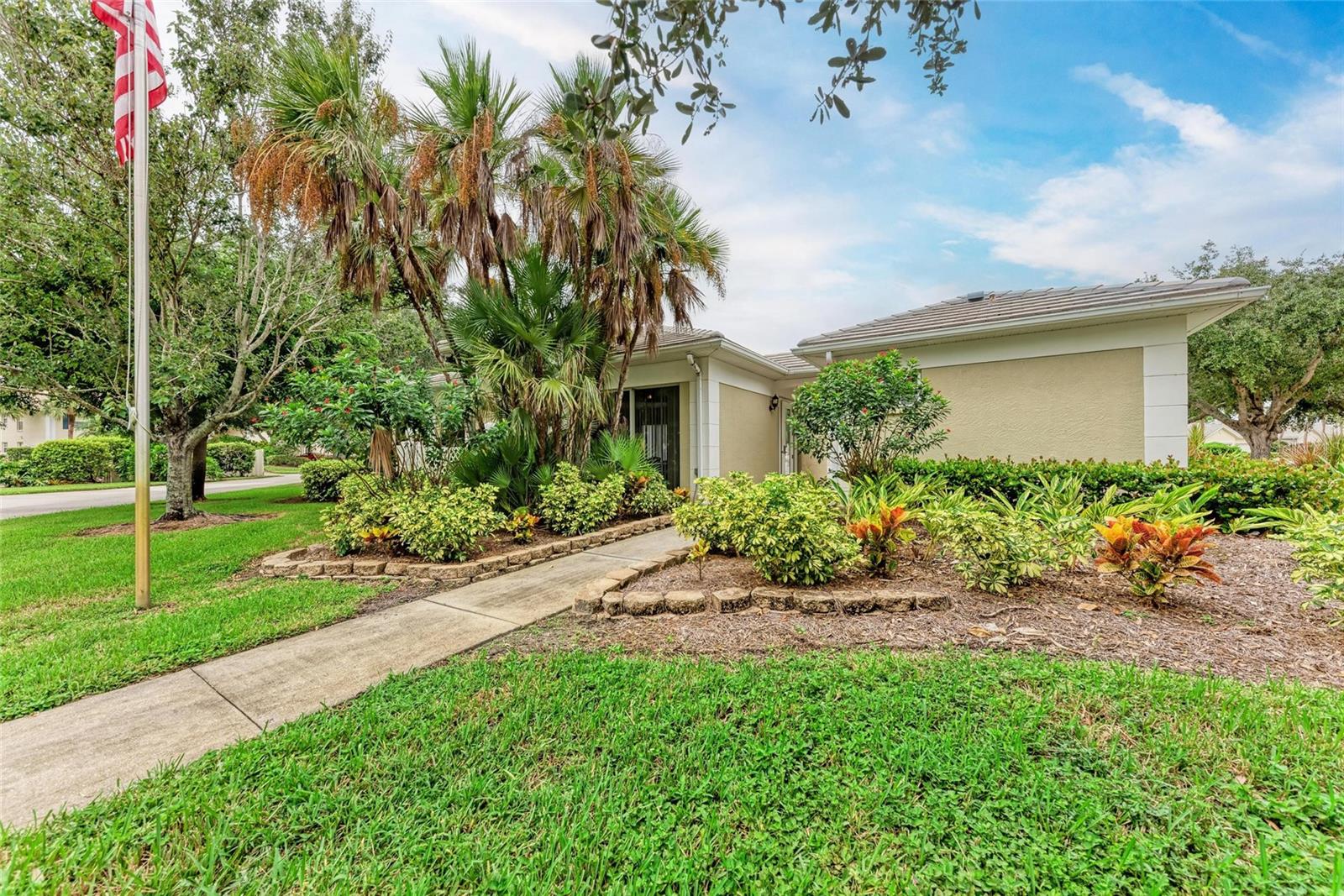 FAIRWAY GLEN ST ANDREWS PARK - Residential