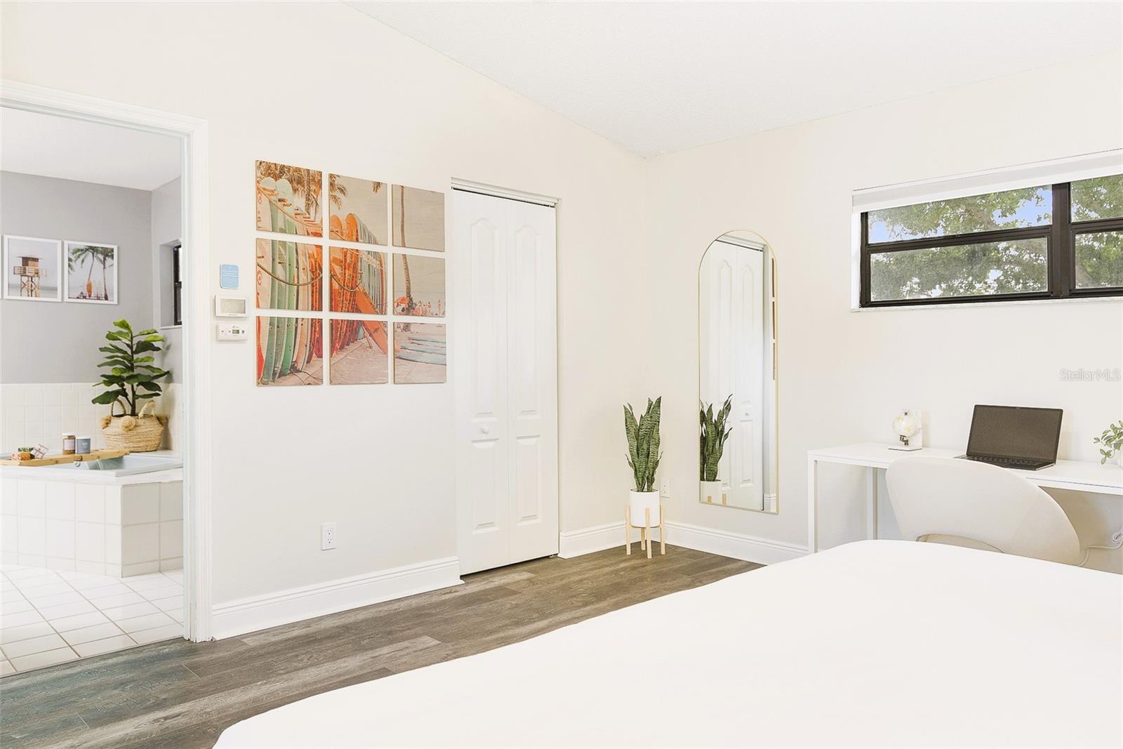 COUNTRY GENTLEMEN ACRES - Residential Income