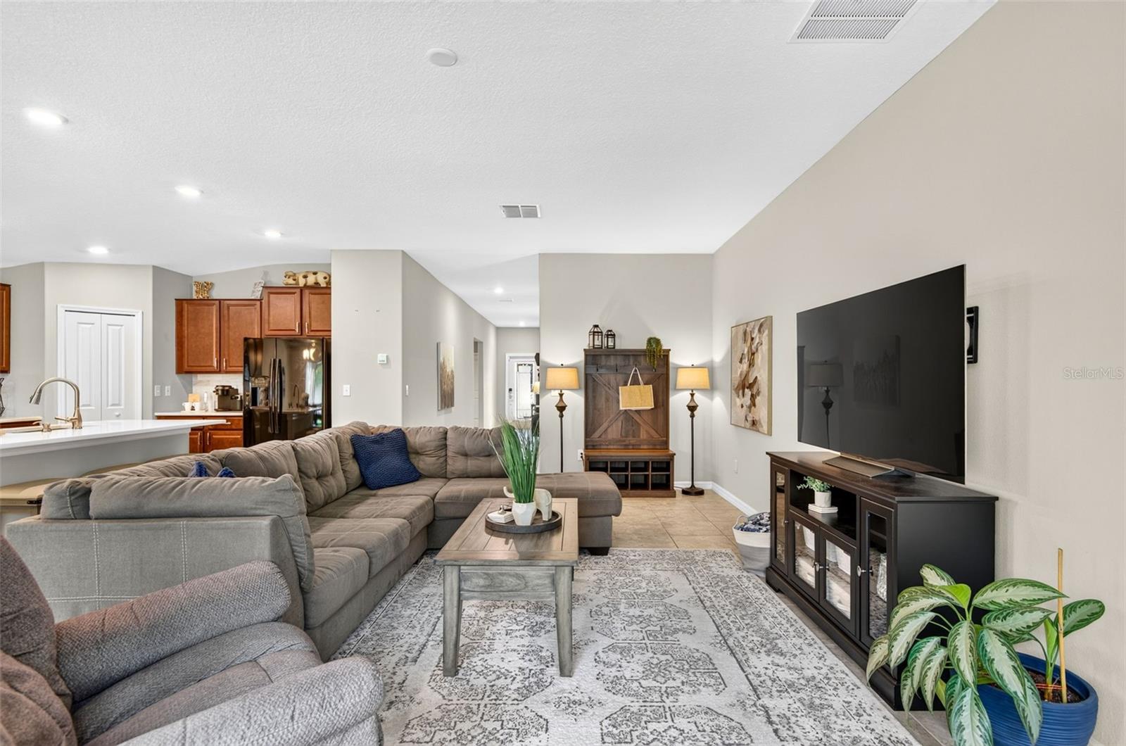 TOUCHSTONE PH 2 - Residential