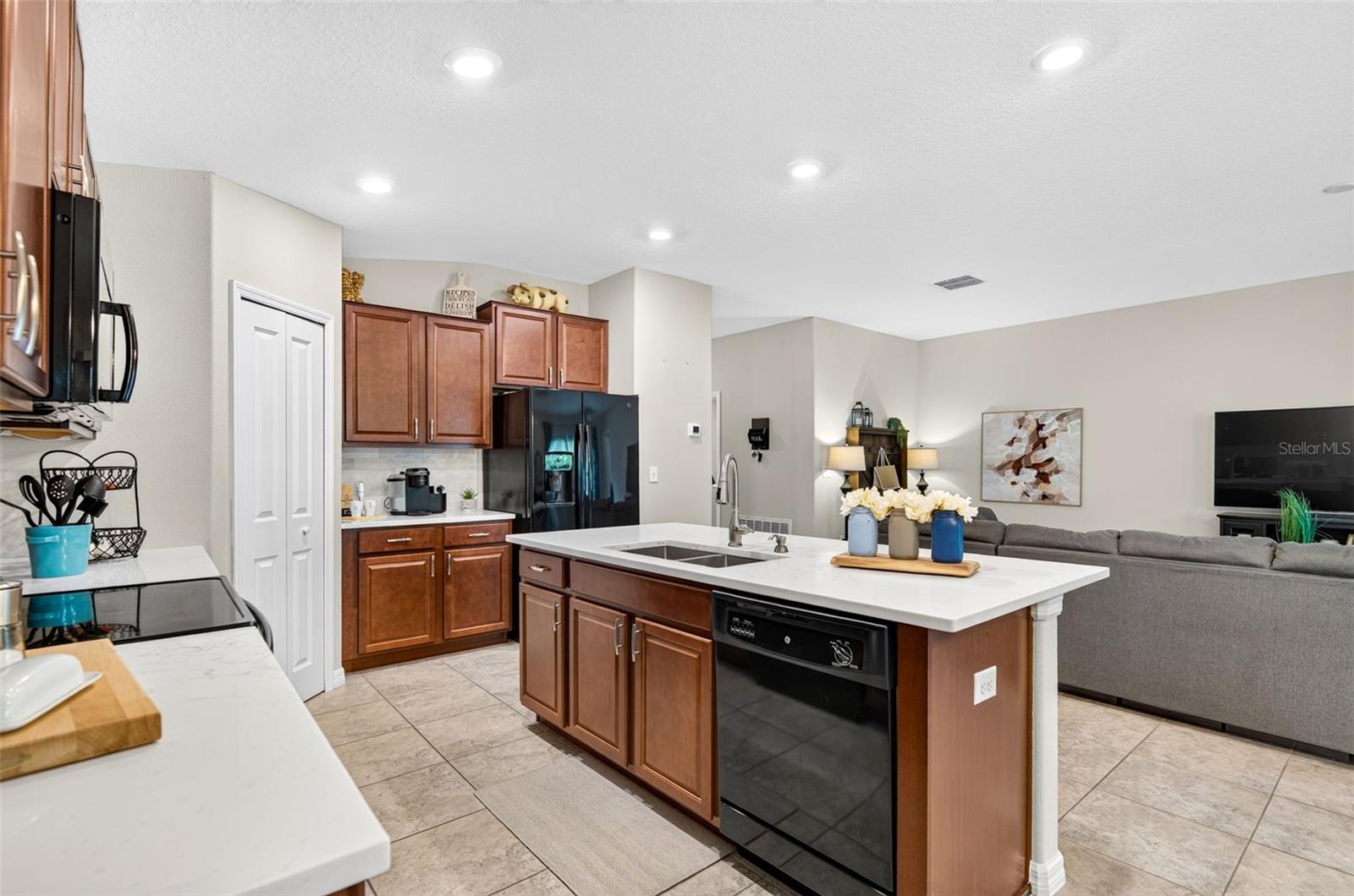 TOUCHSTONE PH 2 - Residential
